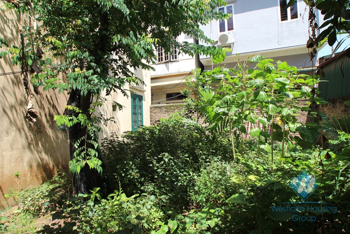 House for rent in Tay Ho Hanoi with 4 bedrooms and large garden at Westlake area